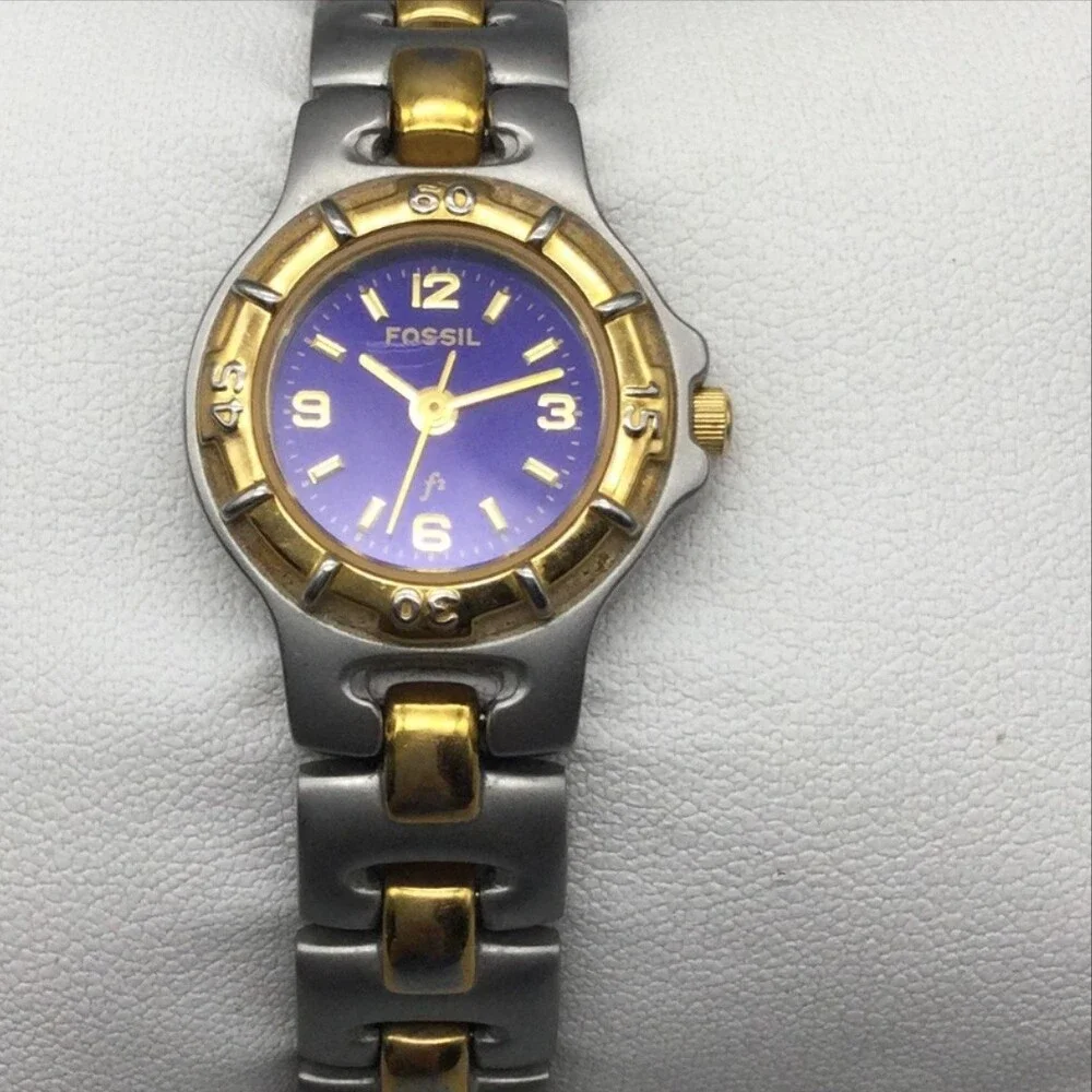 Fossil F2 ES-9194 Womens Watch 22mm Purple Dial Two Tone New Battery 6.25